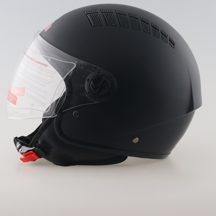 KACIGA BLACK LION 230 AIR XXL MAT CRNA